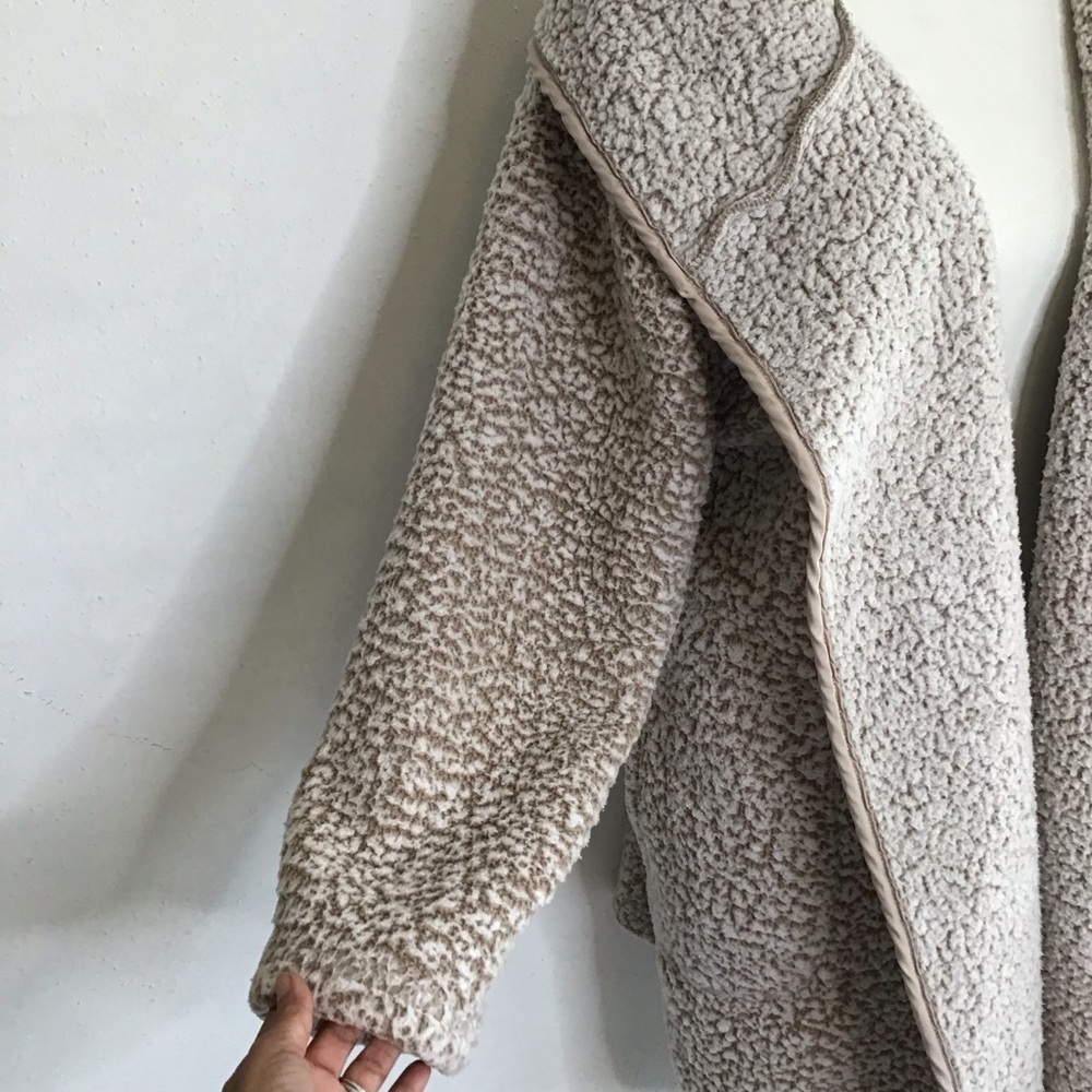 ME JANE WOMEN MIXED TAN CREAN FUZZY COZY HOODED JACKET COAT SZ M - Picture 3 of 9